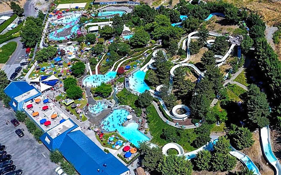 Grandview Lake Chelan- Waterfront View, Pool, Hot tub, Golf, 1 Min To Downtown