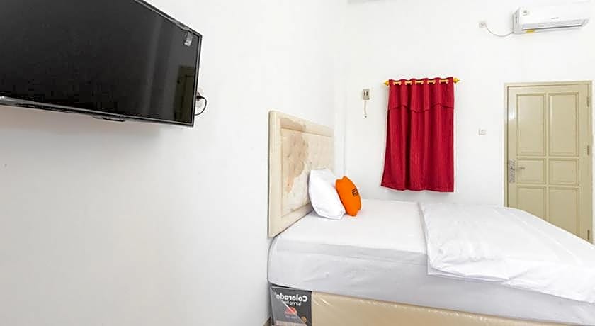 OYO 1075 Rumah Indah Losari Inn