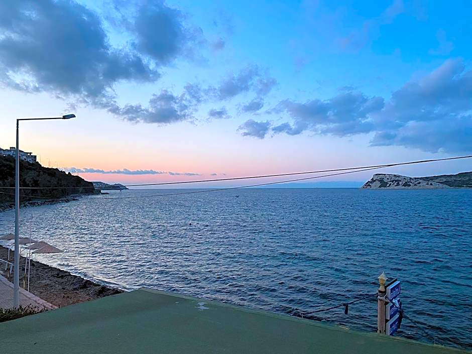 Giritli Rum Meyhanesi & Butik Otel