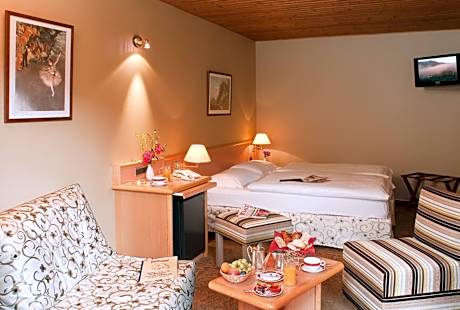Lodge Room