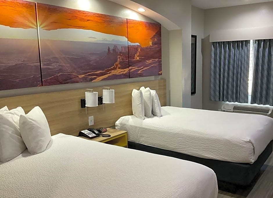 Days Inn by Wyndham Humble/Houston Intercontinental Airport
