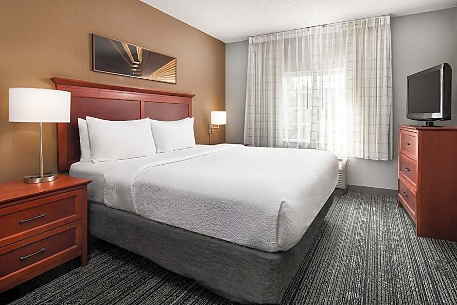 Photo 1 of 16 of 2 Bedroom Suite