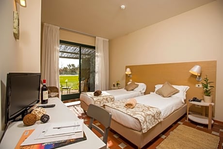 Twin Room with Garden View