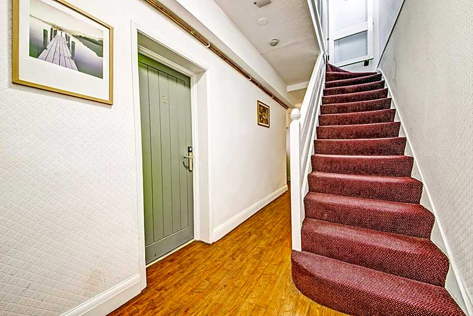 The Sherwood Palm Hotel, Torquay Beach