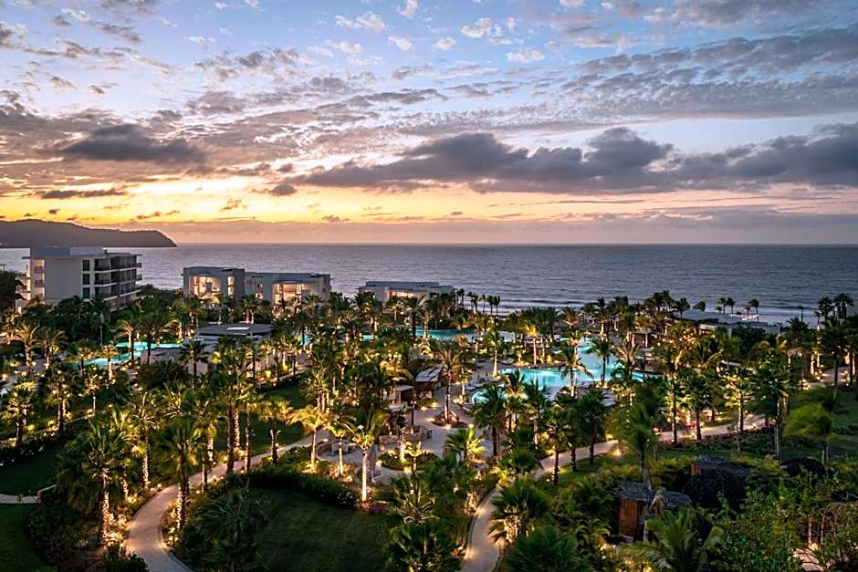 Conrad Punta de Mita