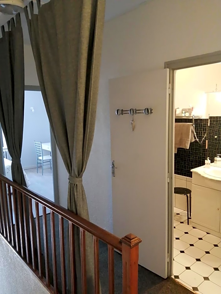 Relais de la Mothe LA SUITE