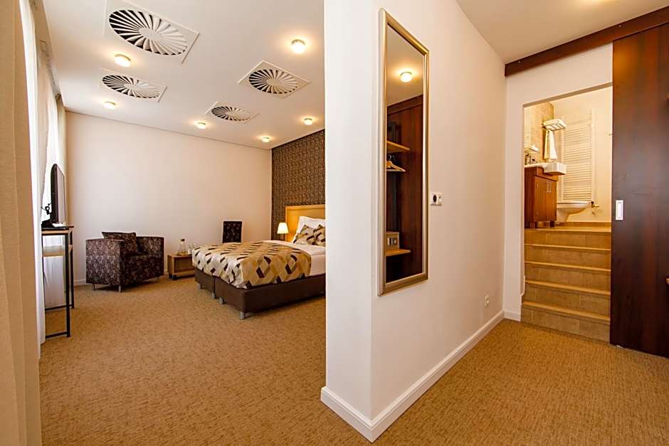 BEIGLI Hotel & Garden