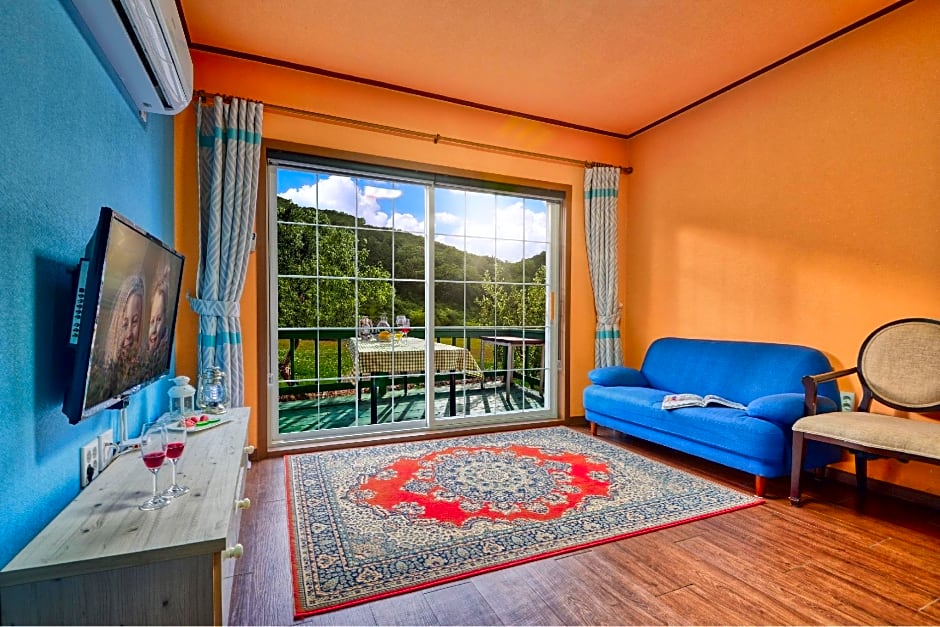 Yangpyeong Yoon & Park Spa Pension