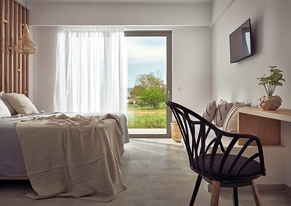 Cassiopeia Rooms & Suites