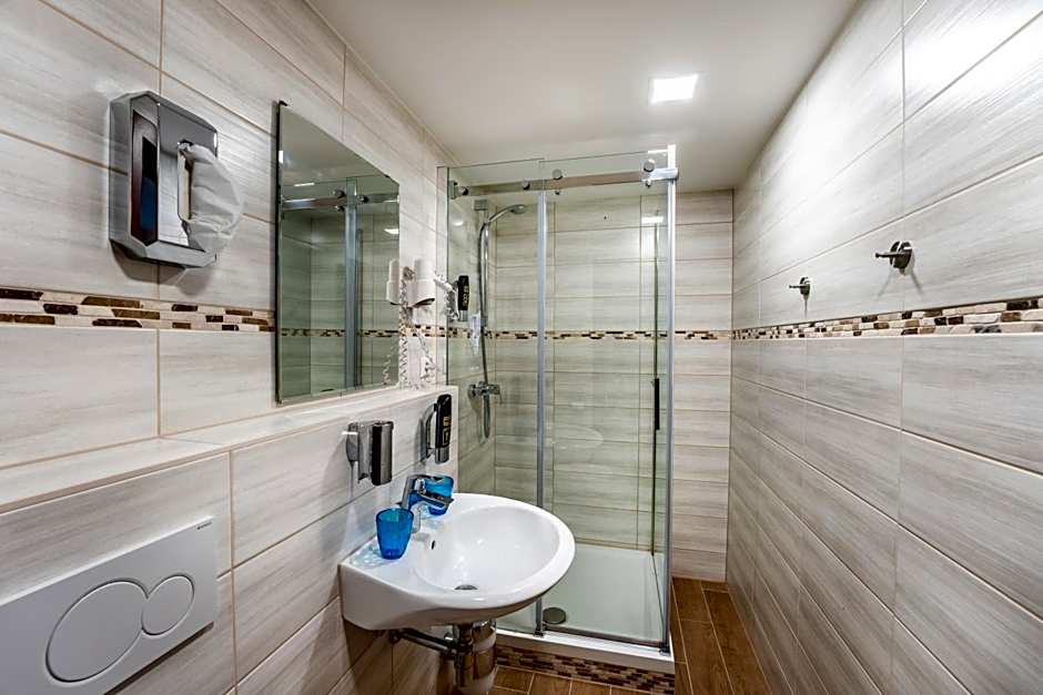 Aspire Castillo Reutlingen Trademark Collection