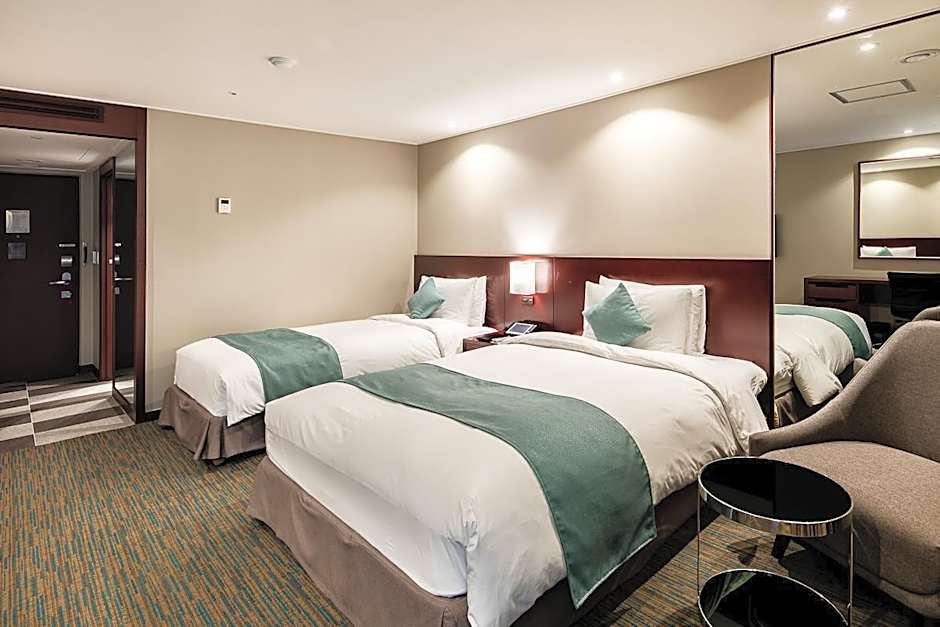 Photo 1 of 5 of Go Superior 2 Beds