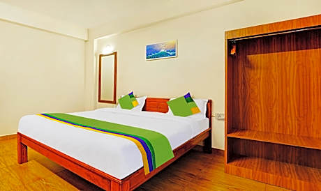 Treebo SS Residency With Mountain View