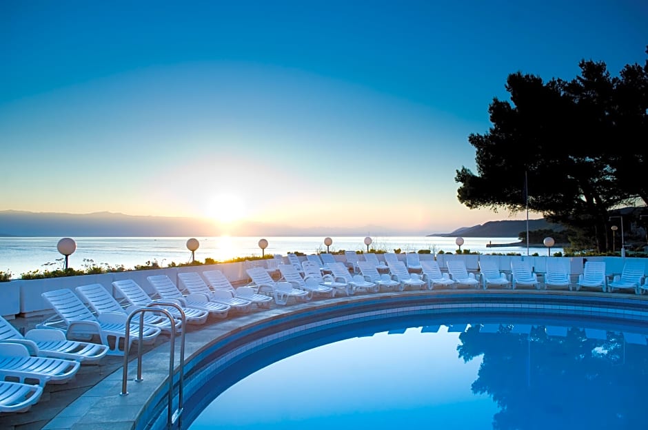 Fontana Bayside Park