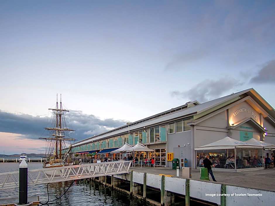 Somerset on the Pier Hobart