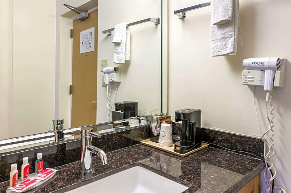 Econo Lodge