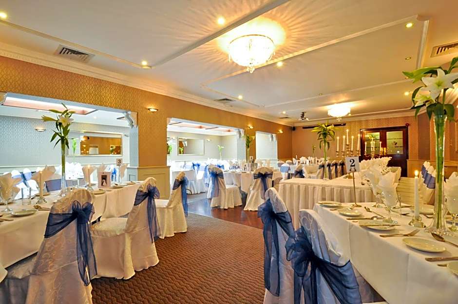 Maples House Hotel