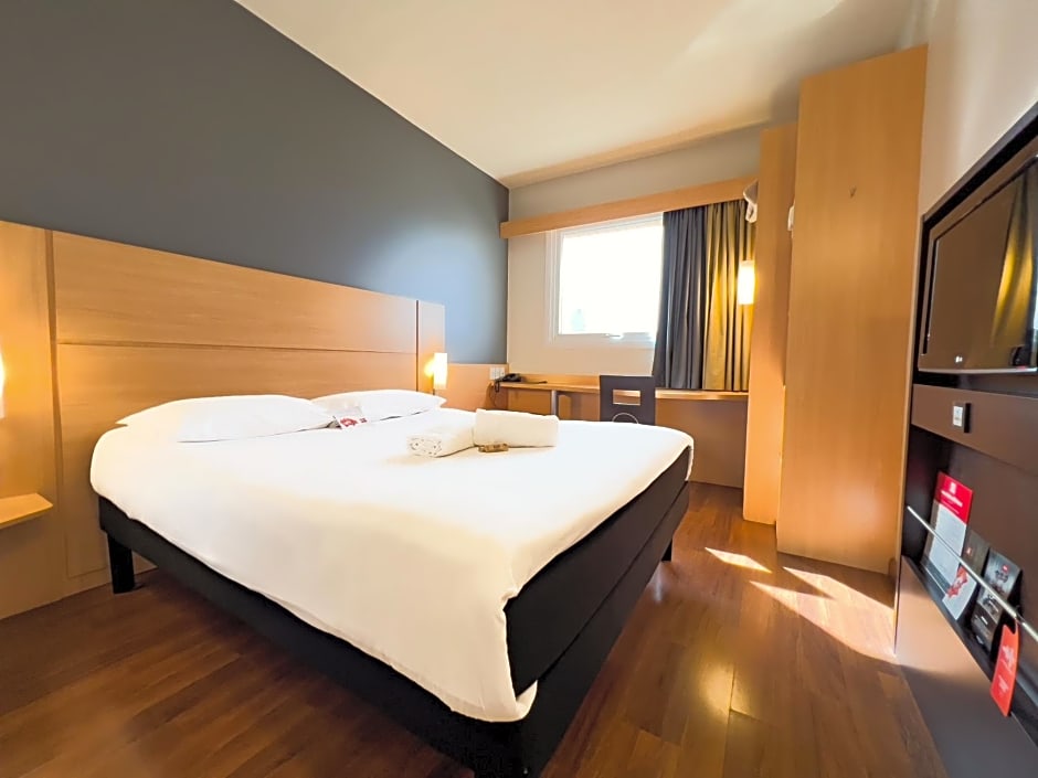 ibis Passo Fundo Centro