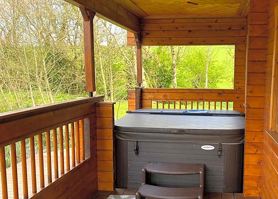 Anglesey Lakeside Lodges