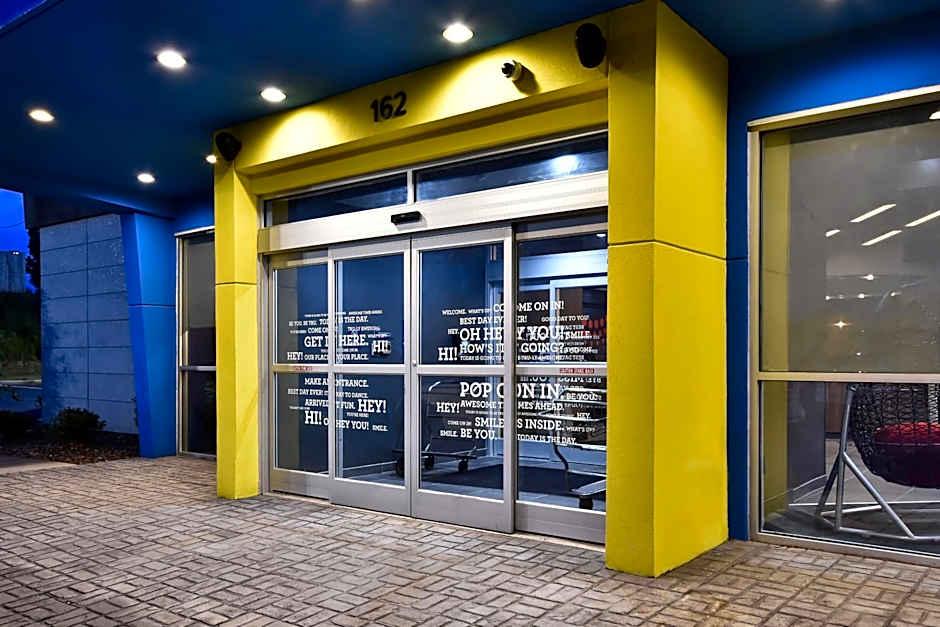 Tru by Hilton Beckley, WV