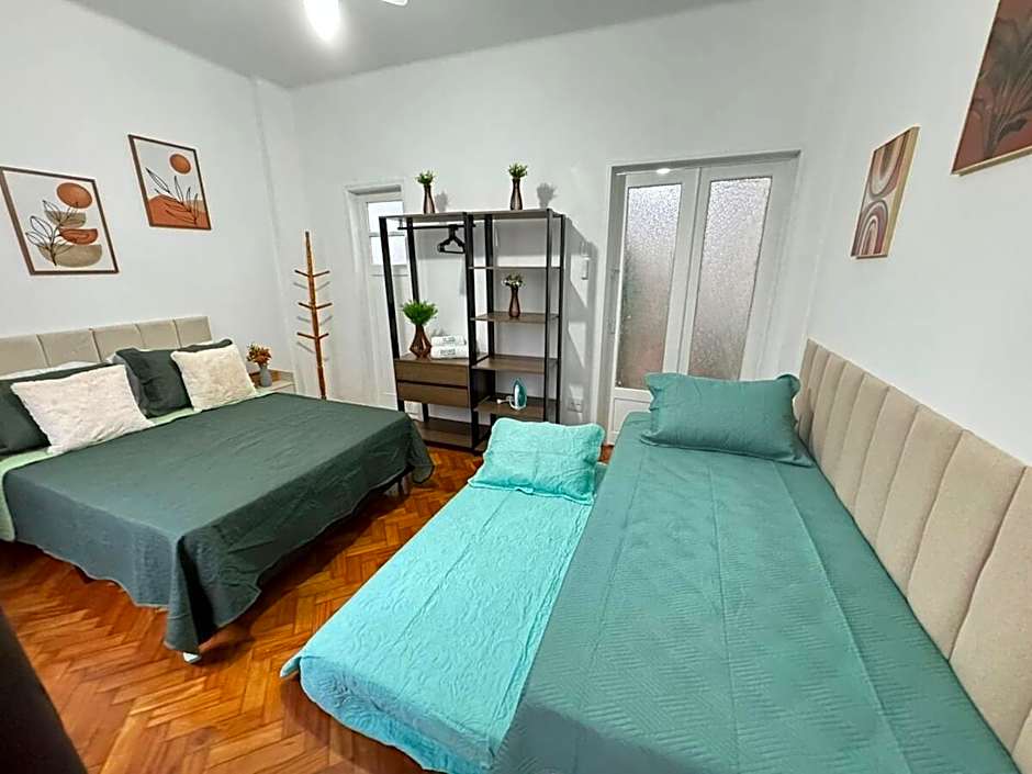 7 Minutos da Praia e Copacabana Palace CM13-503