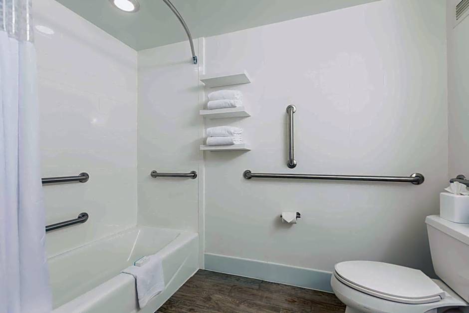 Hampton Inn By Hilton St. Louis/St. Charles
