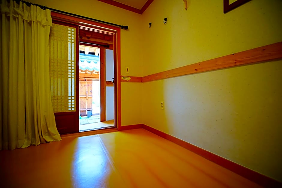 Norijam Hanok 1Ho