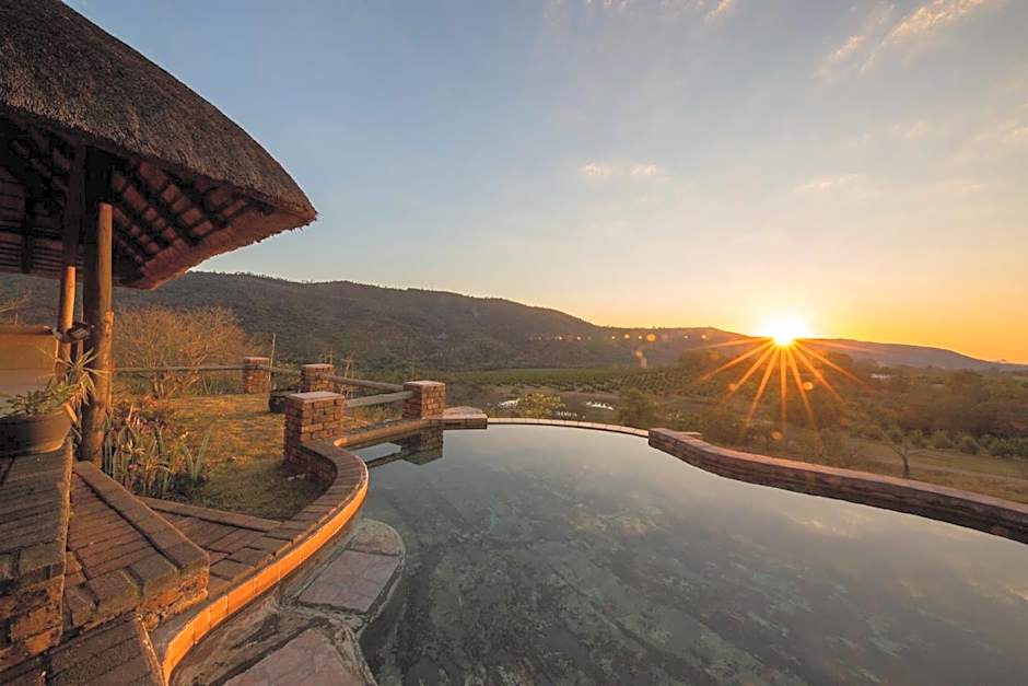 Lions Rock Rapids - Lodge