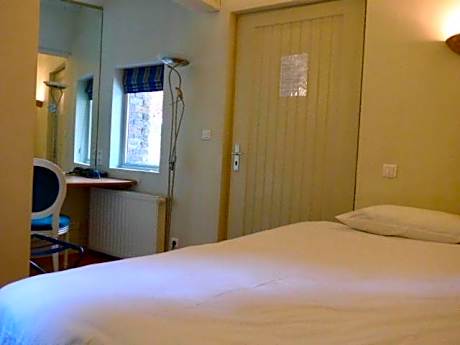 Single Room - Disability Access