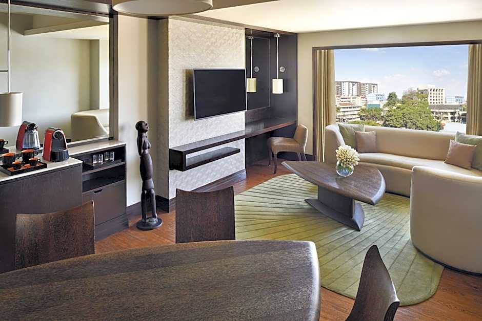 Sankara Nairobi, Autograph Collection