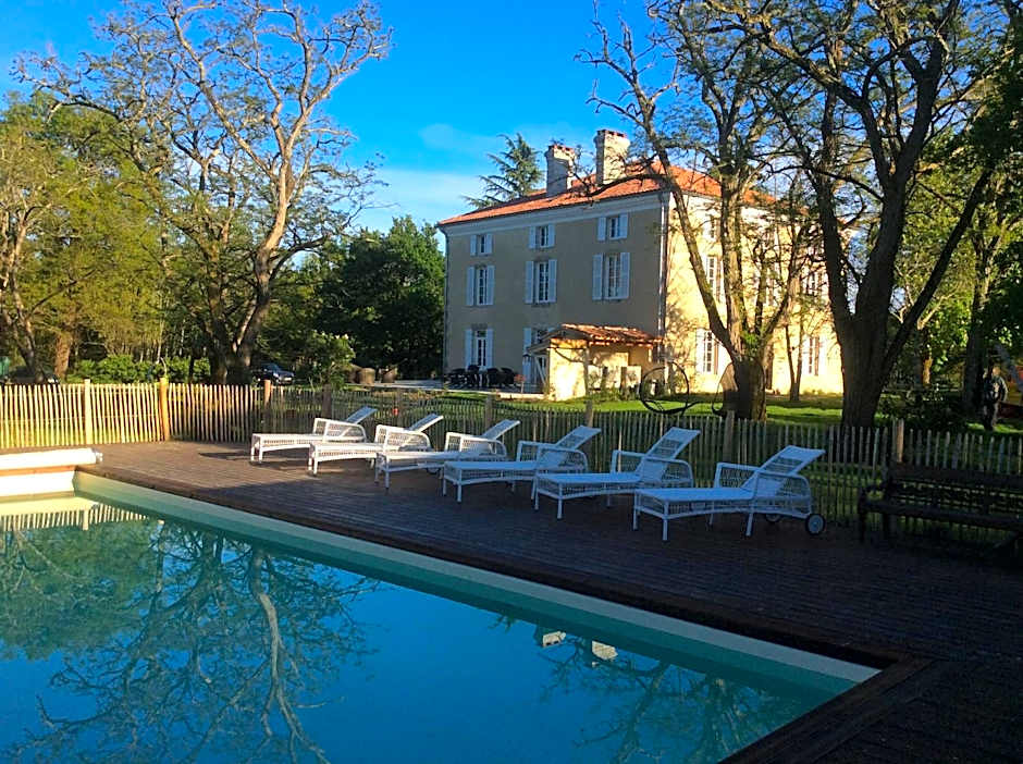 Lou Castet de Lussolle - Chambres d'hôtes