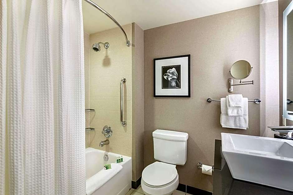Cambria Hotel Pittsburgh - Downtown