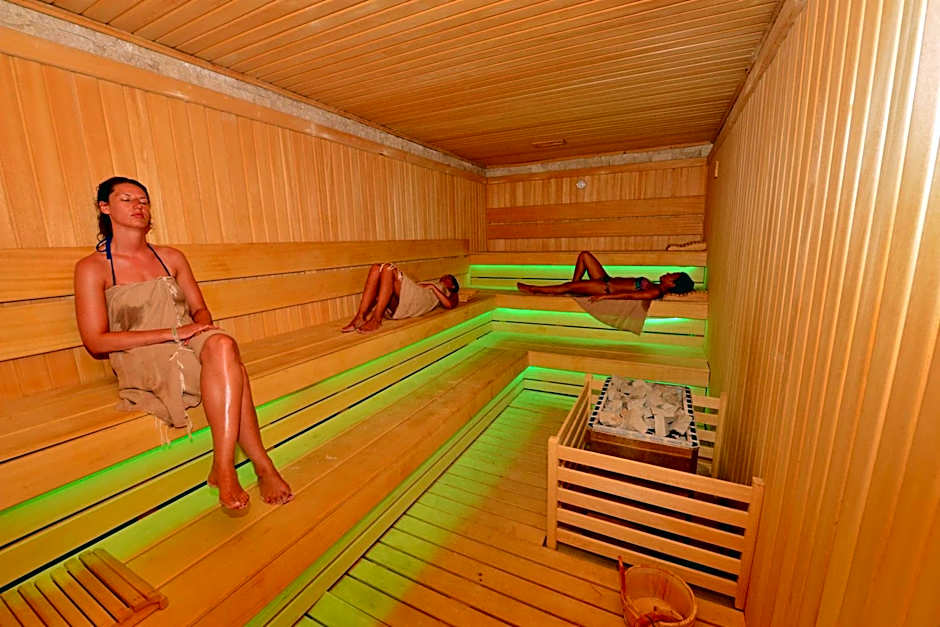 Green Nature Diamond