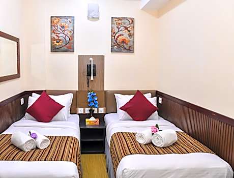 Standard Twin Room (Free Return Airport Transfer and 10% of Food & Beverage)