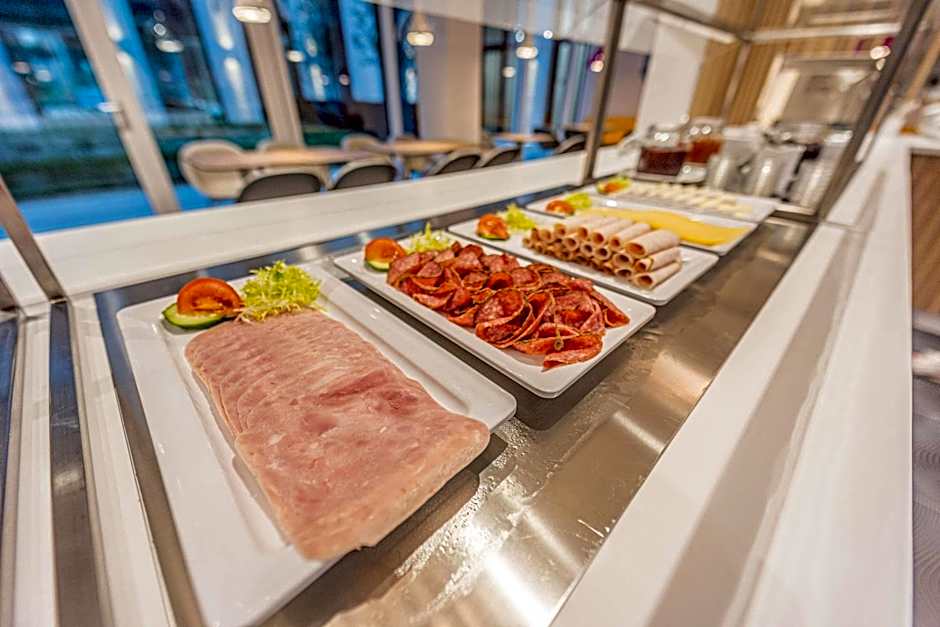 Prize by Radisson, Antwerp City