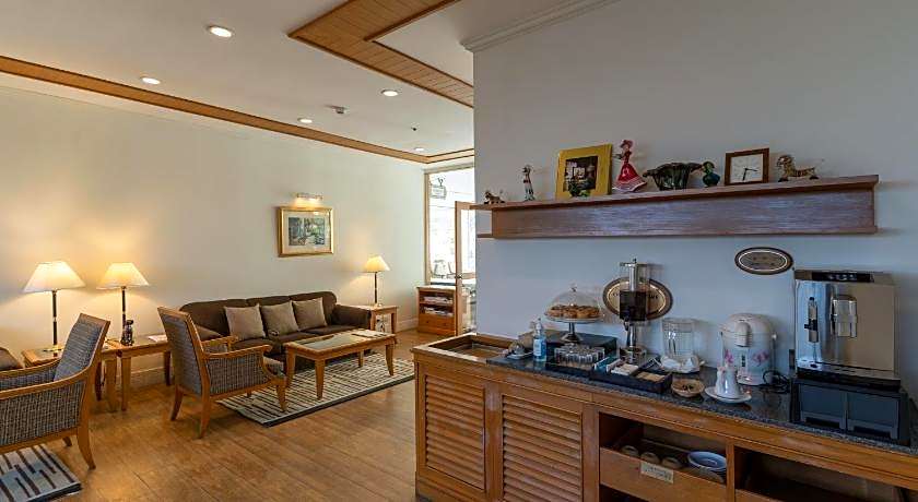 Classic Kameo Hotel and Serviced Apartments Sriracha