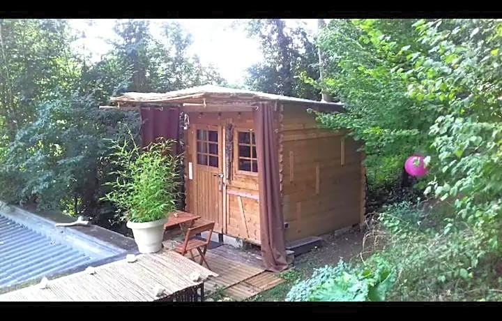 Insolite Cabane et Jacuzzi extérieur privatif