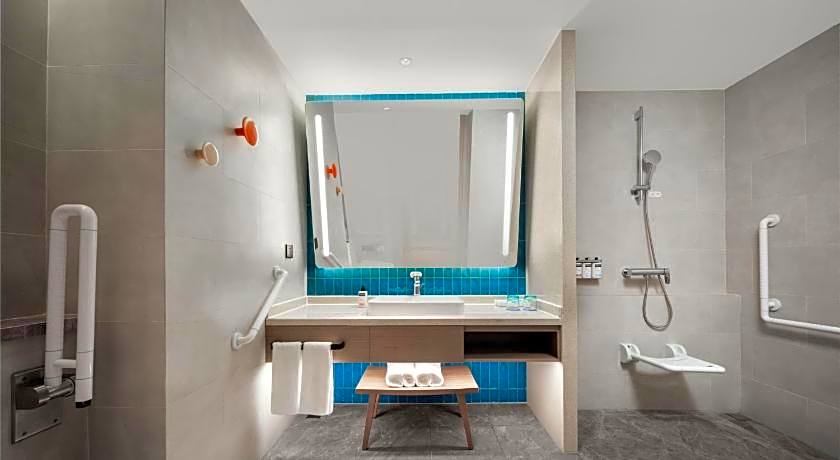 Holiday Inn Express Tengchong Hot Spring By IHG