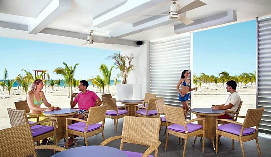 Riu Playa Blanca - All Inclusive