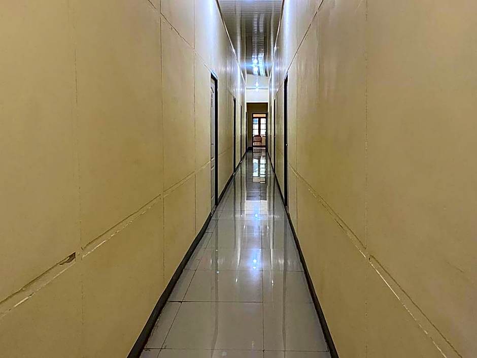 RedDoorz @ Merauke City Center