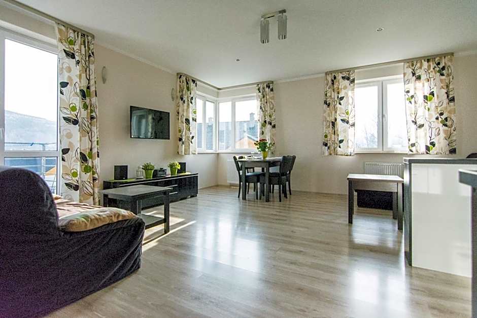 Apartamenty Izerskie - ul. Cicha 13D-E