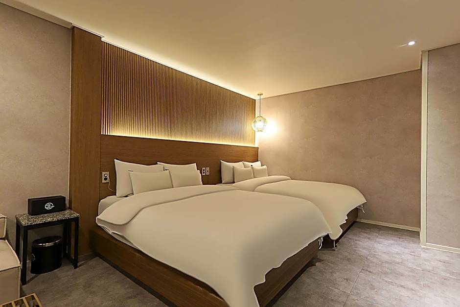 Hotel Bom Gunsan