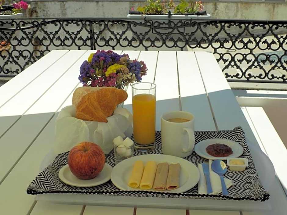 Heaven Inn Suites & Terrace