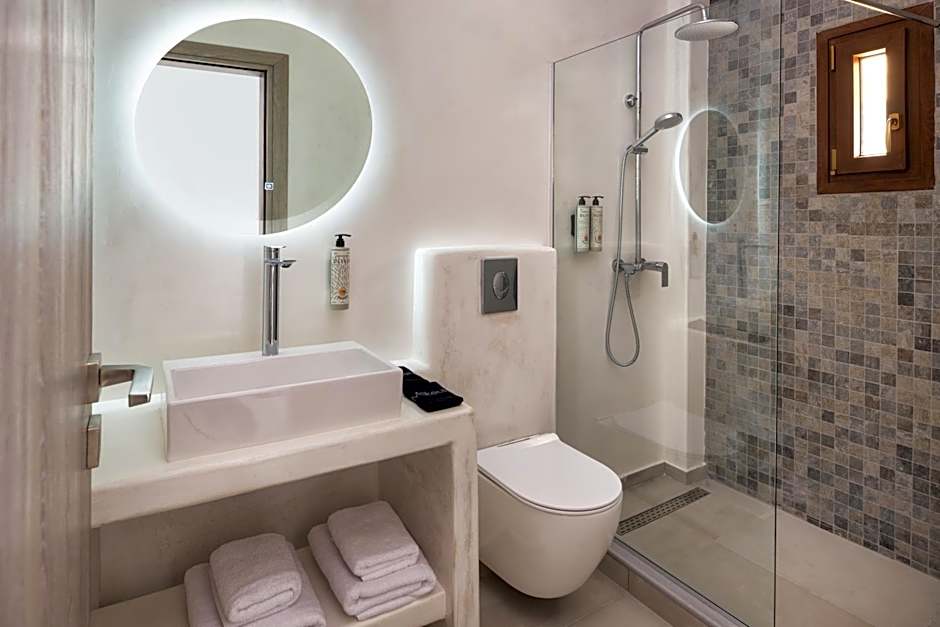 Santorinn Suites Fira