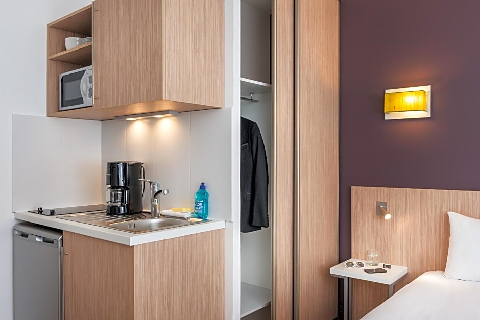 Adagio Access Paris Clichy Aparthotel