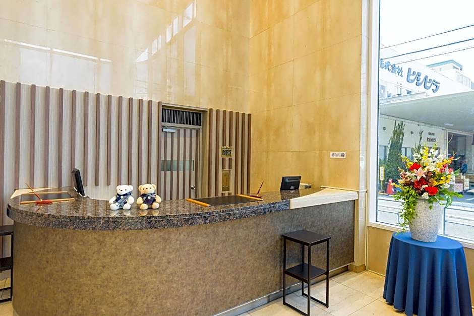 SureStay Plus Hotel by Best Western Shin-Osaka