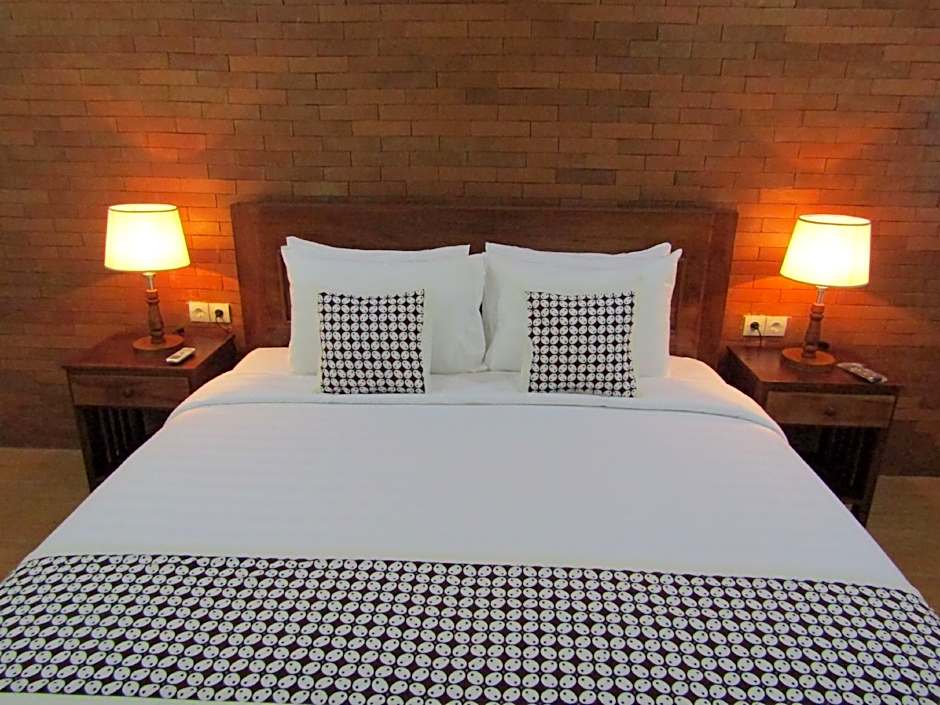 Anang Bed & Breakfast Syariah by Ndalem Beong