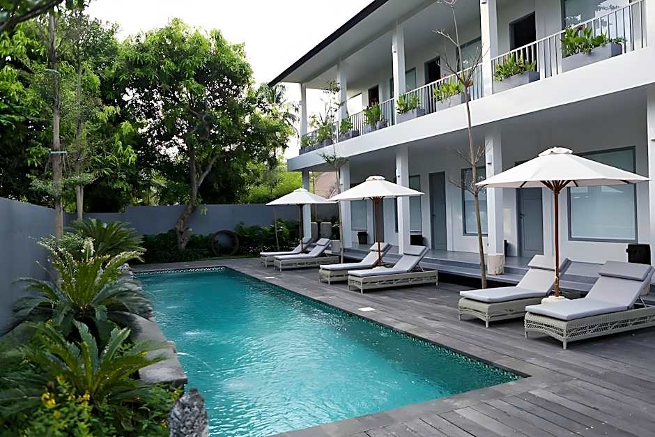 Lovina life Room & Cafe
