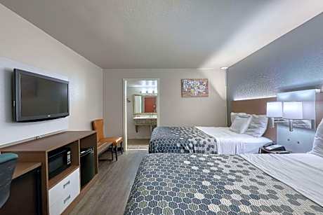 Standard Queen Room with Two Queen Beds - Non-Smoking