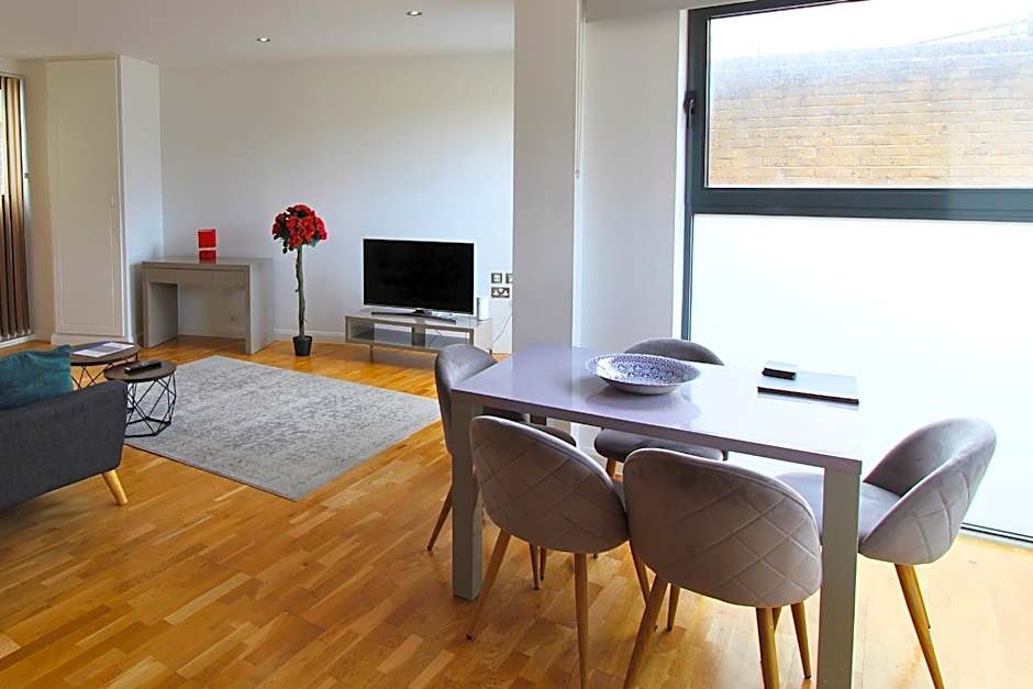 Tooley Street Apartments by Viridian Apartments