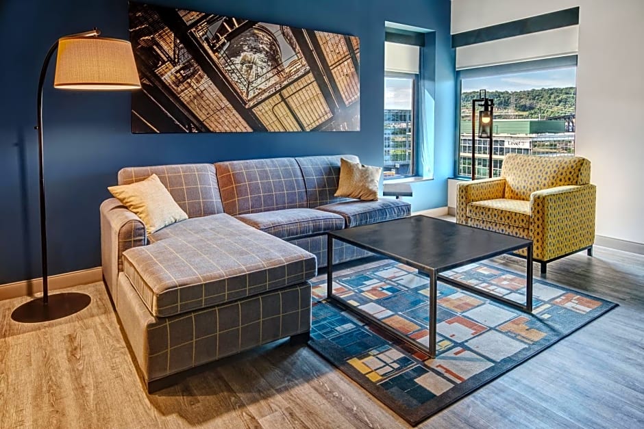 Hotel Indigo Pittsburgh University - Oakland, an IHG Hotel